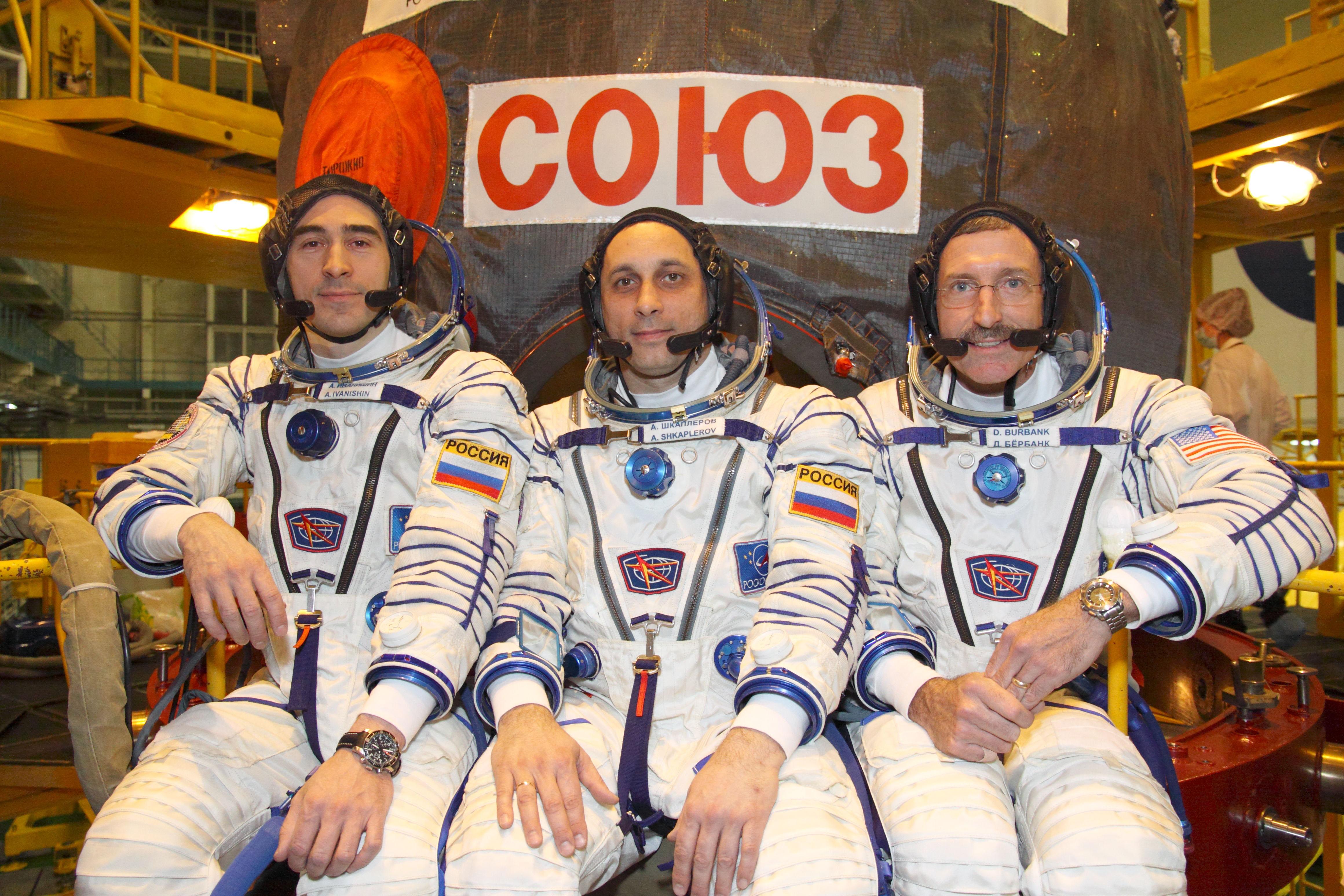 New Space Station Crew to Launch Into Orbit Tonight
